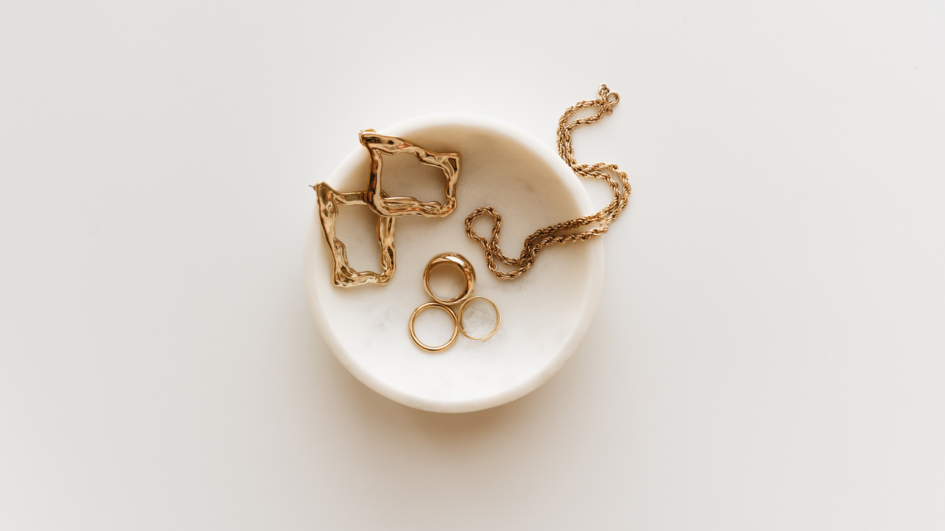 What is 18k Gold Plated Jewelry ?