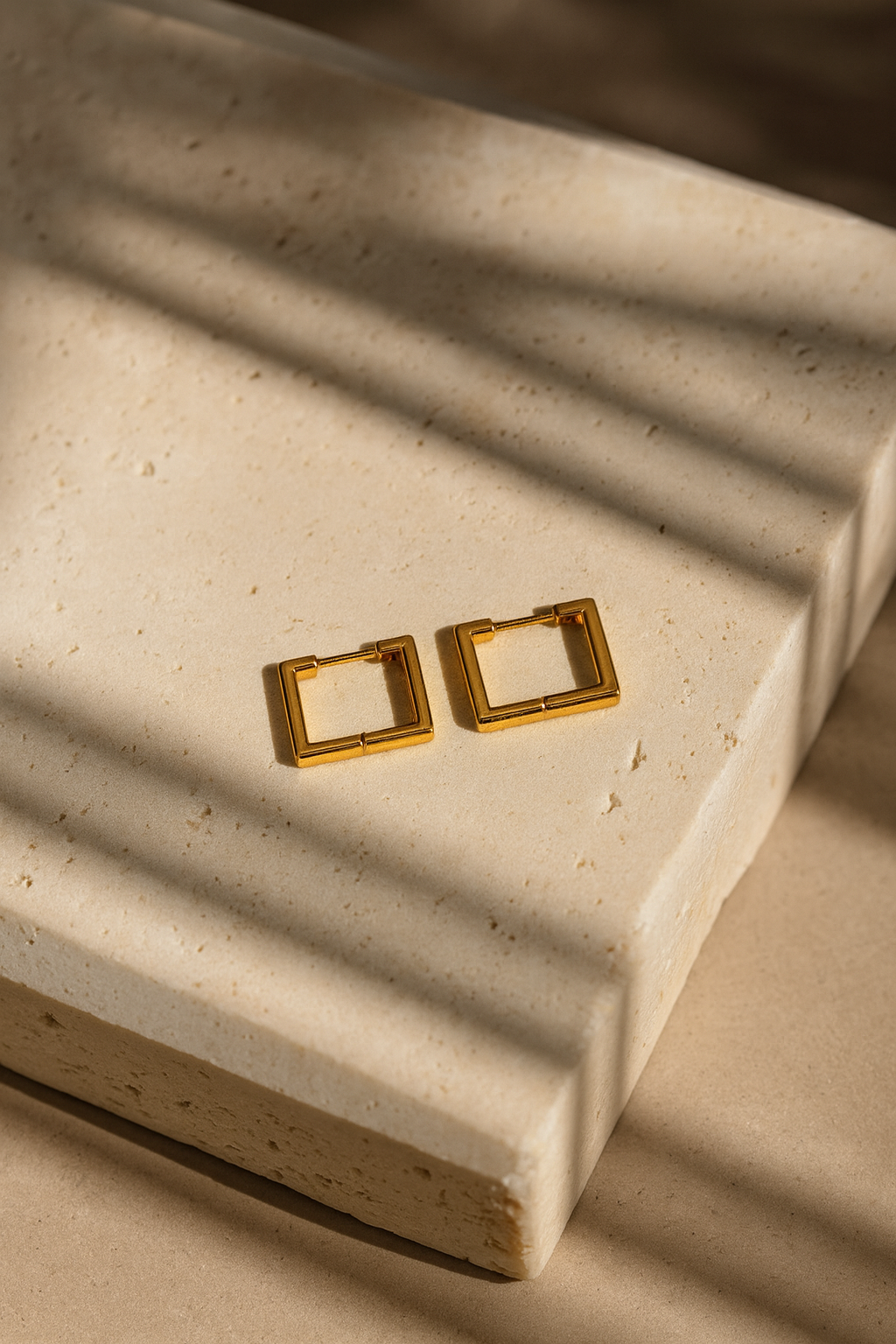 Classic Square Hoops