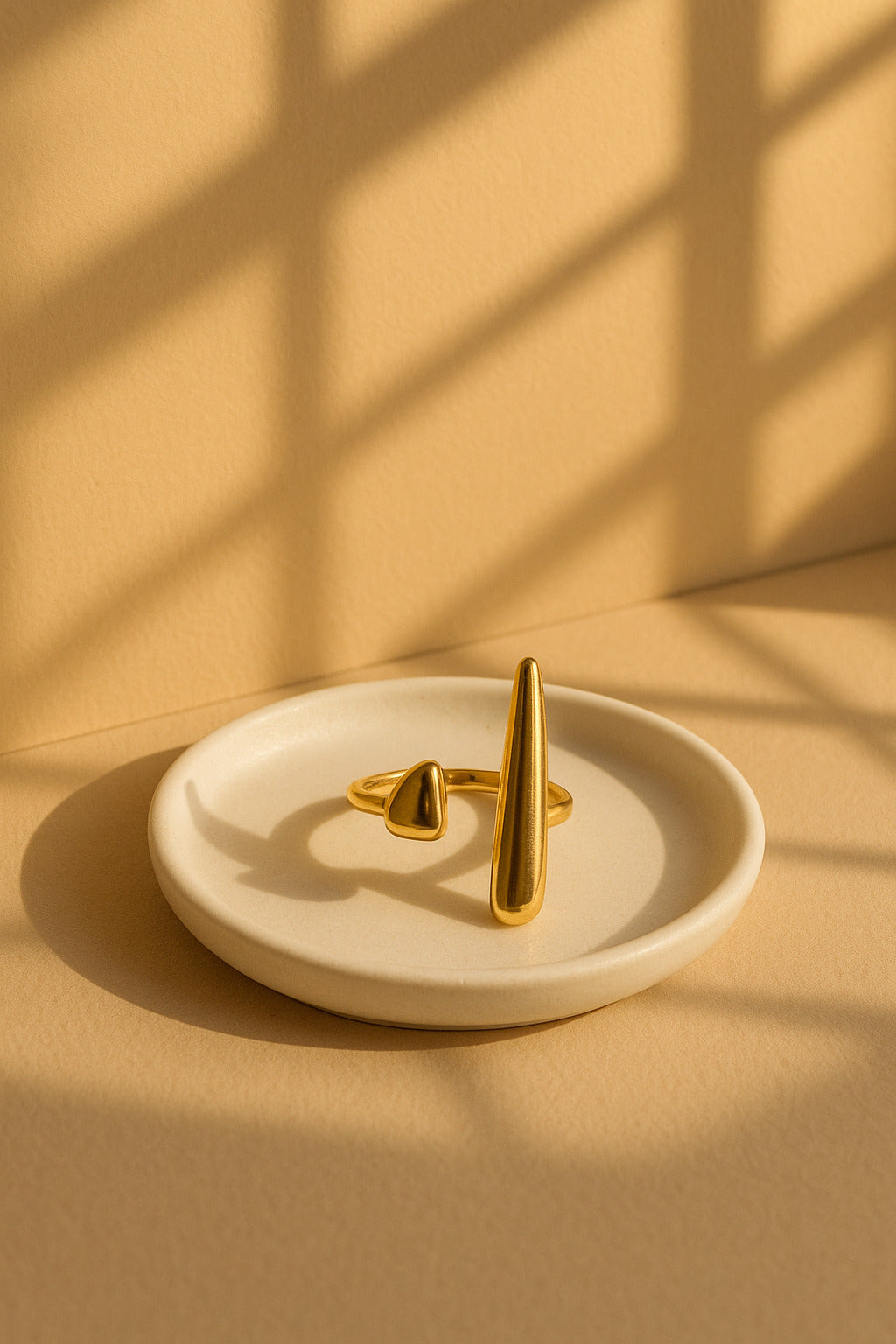 Linear Gold Ring