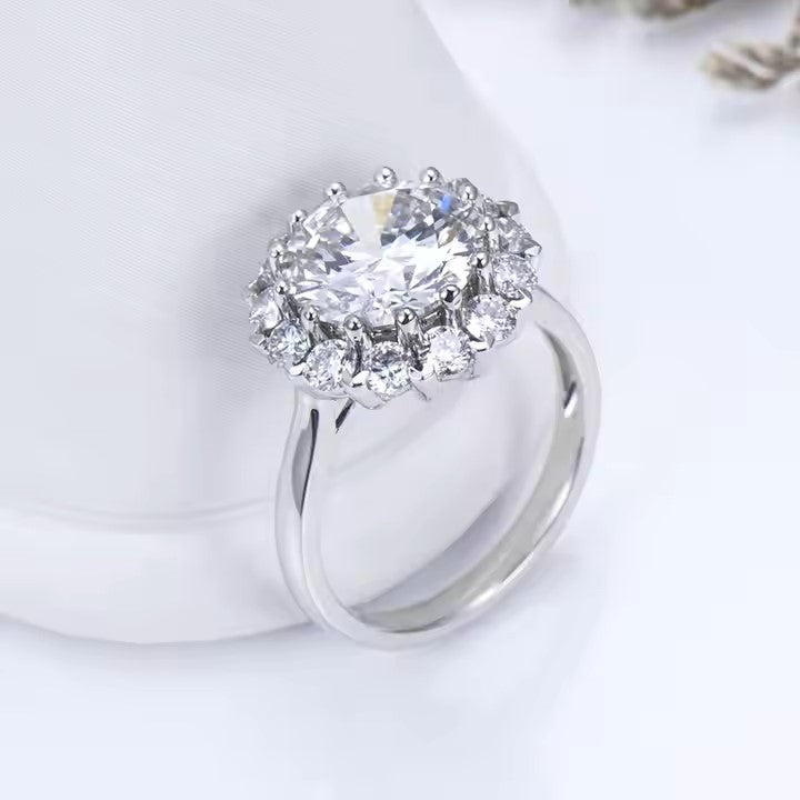 Round-cut cubic zirconia ring in silver—elegant rhodium-plated crystal ring for women