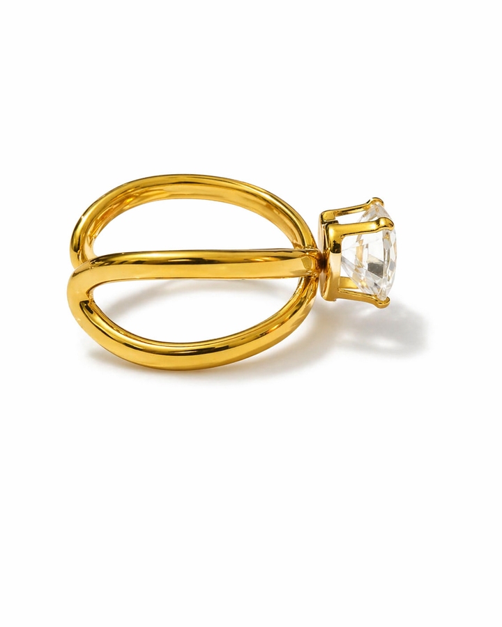 Luvia Heart Crystal Minimal Ring