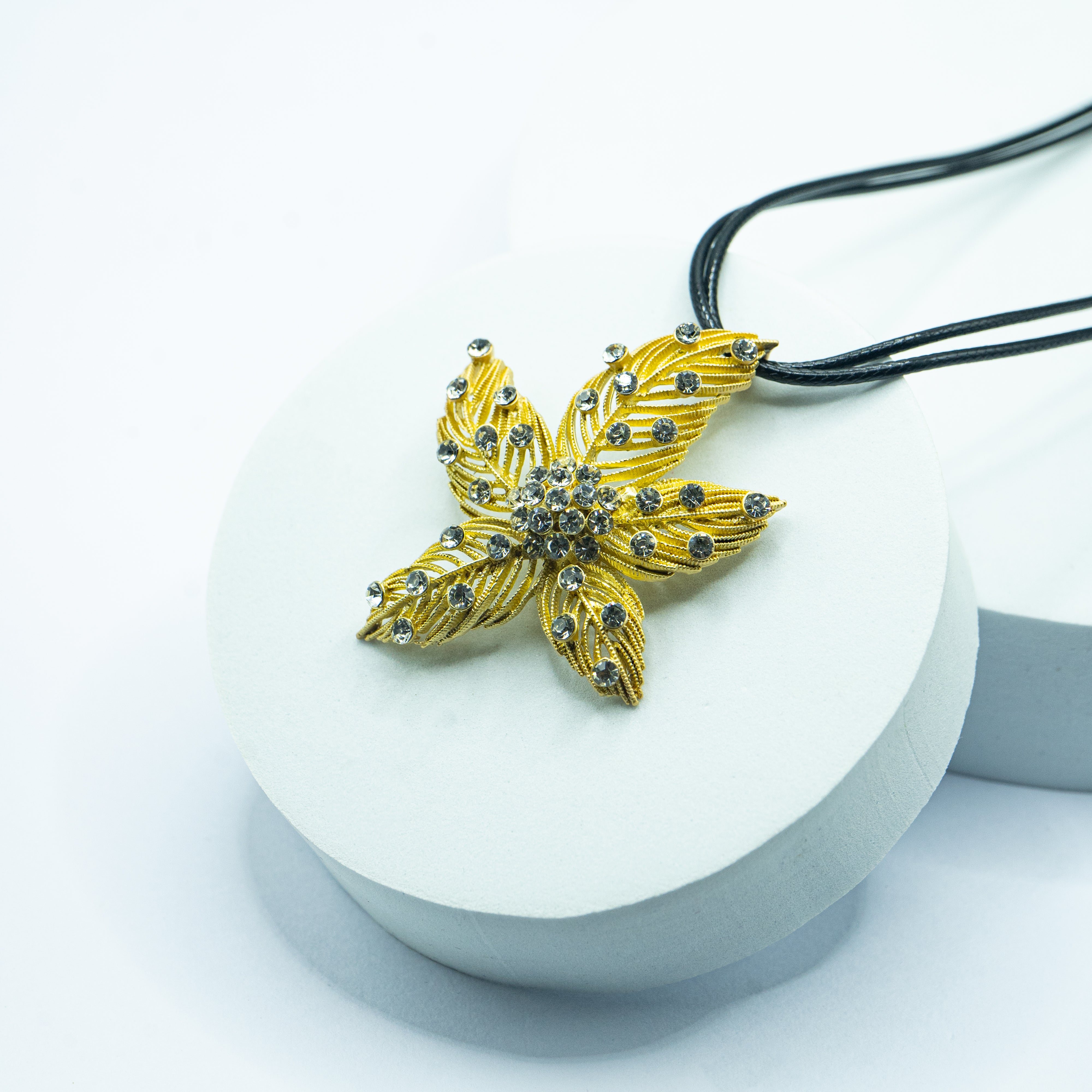 Leaf Star Necklace - ISHI New York
