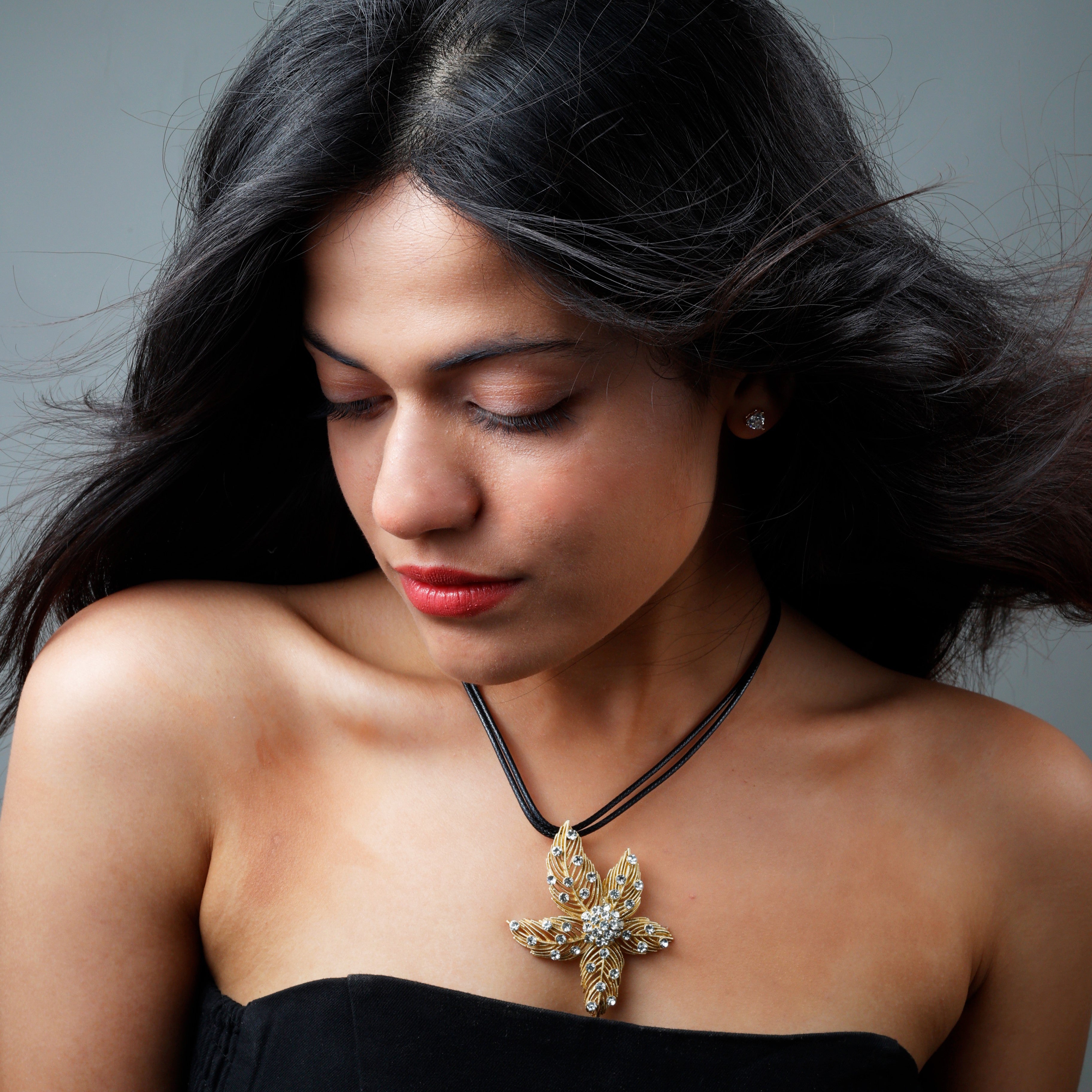 Leaf Star Necklace - ISHI New York