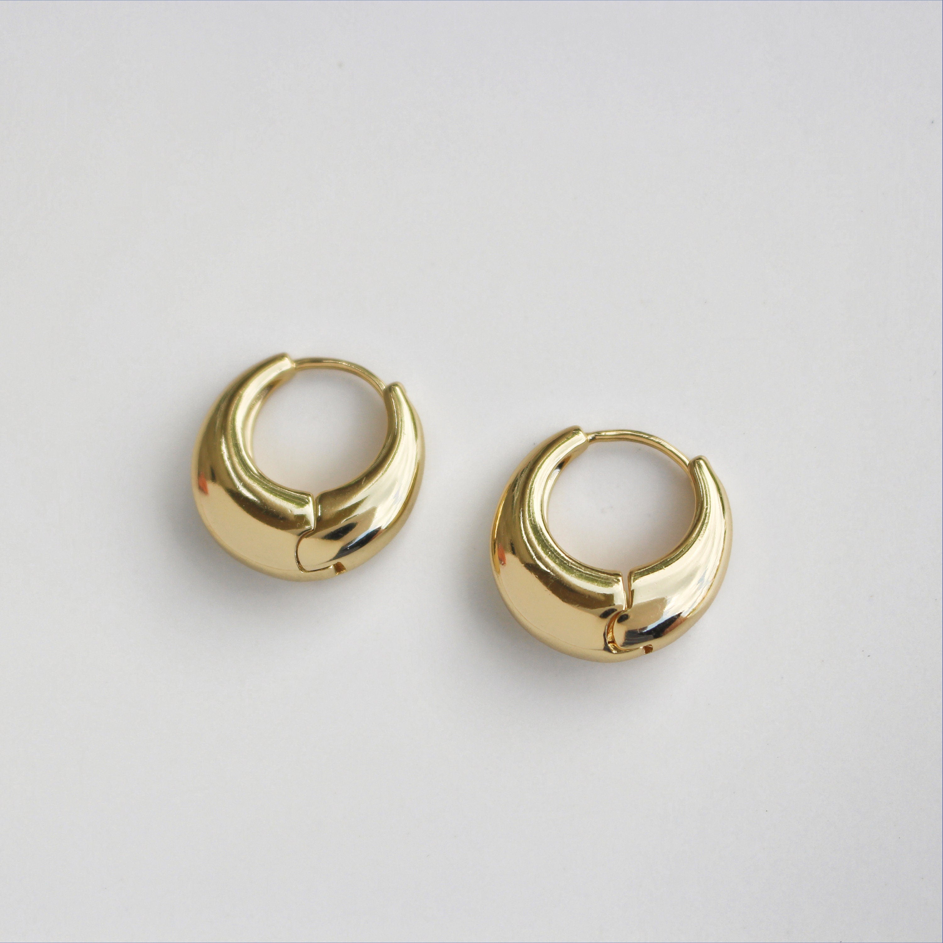 Minimalist teardrop earrings—gold finish statement jewelry ISHI New York