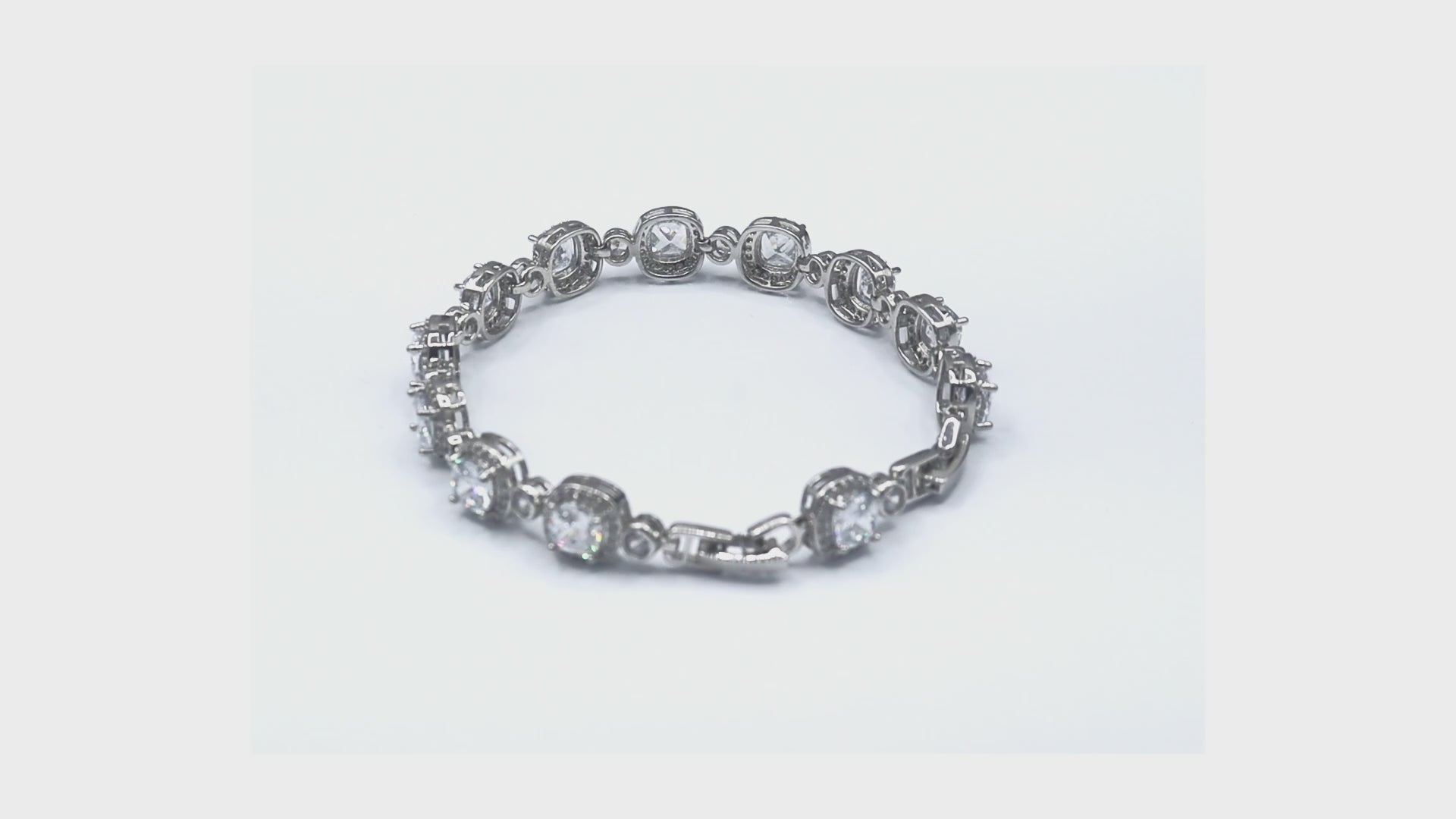 Glimmering CZ Luxe Bracelet - Rhodium | Anti Tarnish | Hypoallergenic | Fashion Jewelry