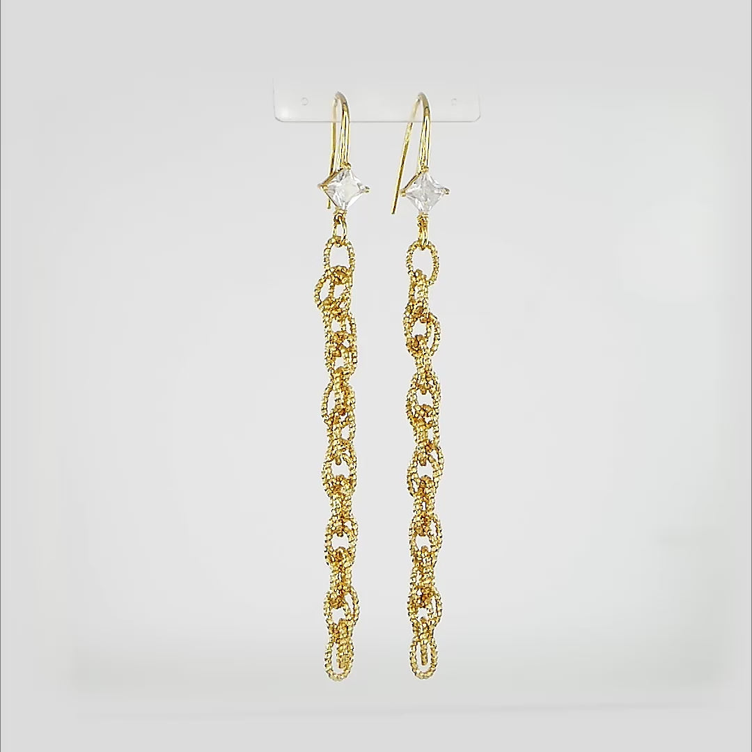 Radiant Gilt Earrings - 18K Gold Plated, elegant and timeless design